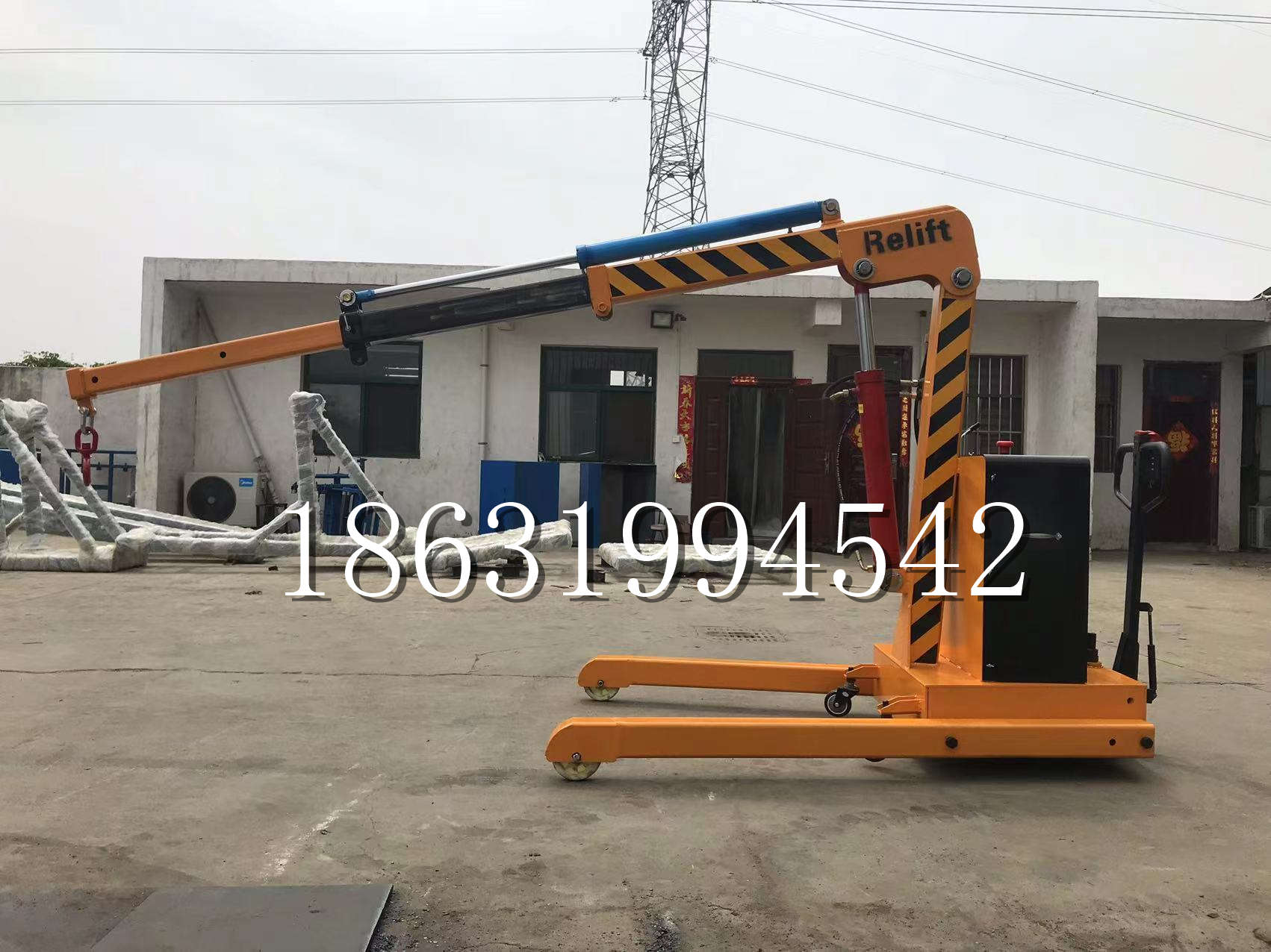 西乌珠穆沁旗久征定做3吨三轮随车吊 农用园林绿化移树吊 平板工程用小吊机